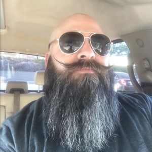 Meet your Posher, Mark